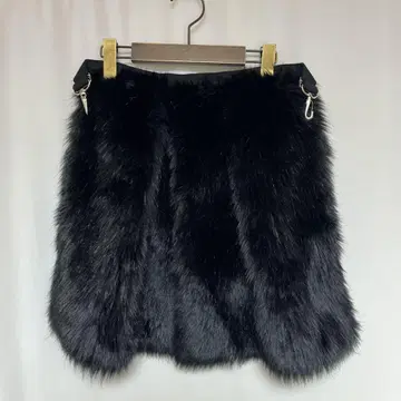 사카이 퍼 랩 스커트 블랙 에이프런