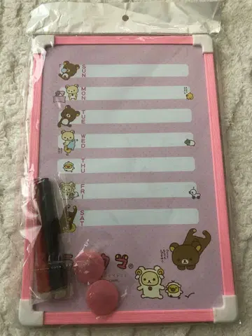 리락쿠마 화이트 보드 레트로