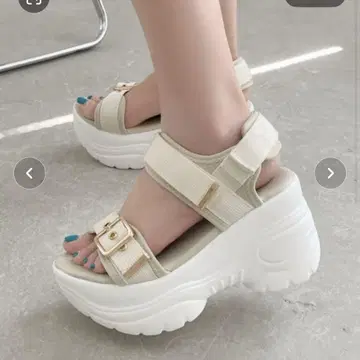 Shoes in Closet 초경량 통굽 스타일업 밑창