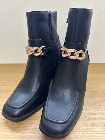 AZUL 숏부츠 S 사이즈