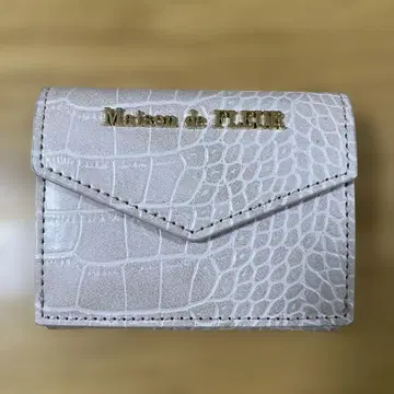 Maison de FLEUR 그레이 3단 폴더형 지갑