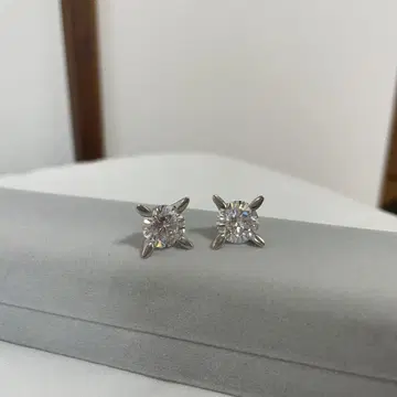 e.m SILVER 925 실버 귀걸이 지르코니아