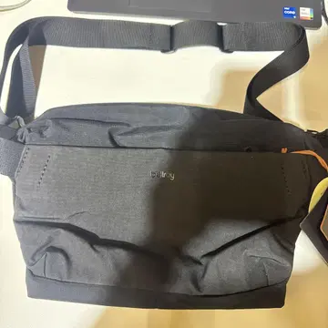 [Bellroy] Venture Sling 9L 대용량 크로스 바디 백