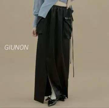 GIUNON 지우논 새틴 카고 스커트 새틴 카고 스커트