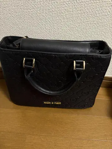 메종 드 플뢰르 숄더백 블랙