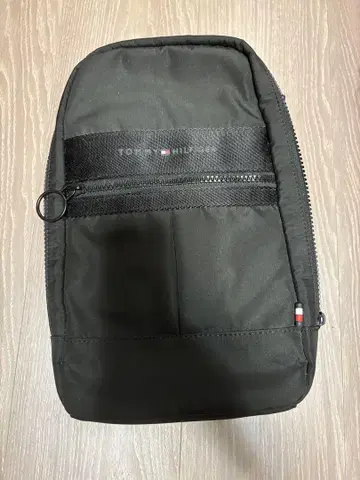 타미힐피거 블랙 숄더백