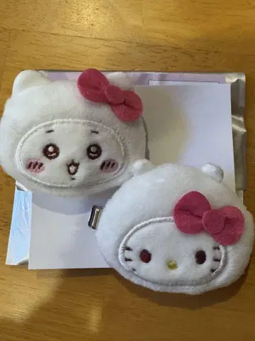 치이카와 산리오 콜라보 시크릿 헤어 클립 치이카와 키티