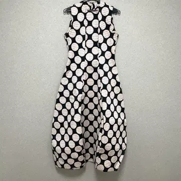 HENRIKVIBSKOV 헨릭 원피스 서클 벌룬
