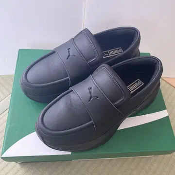 푸마 블랙 로퍼 슬립온 24cm