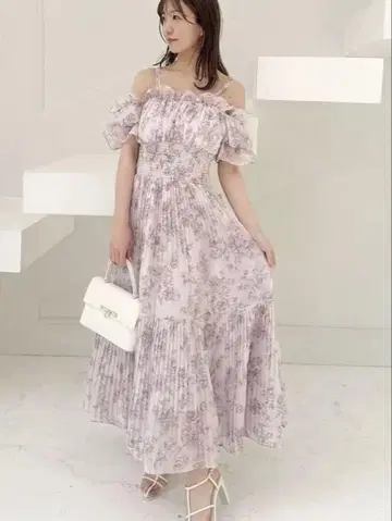 택 포함 새상품 Sustainable 오프숄더 개더 원피스 핑크 m