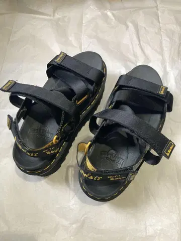 Dr.martens KIMBER 샌들