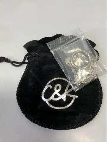C&K 굿즈 목걸이 미사용