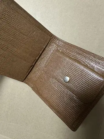 카네코 이사오 반지갑 베이지 소가죽 제품