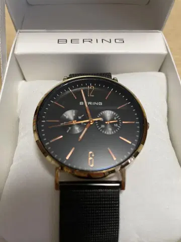 BERING 아날로그 크로노그래프 손목시계