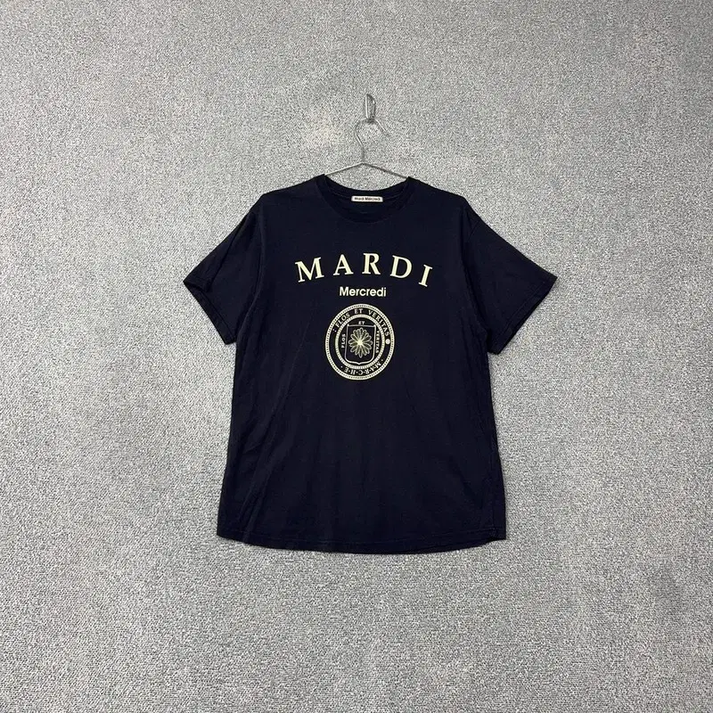 Mardi Mercredi Printed Navy Short Sleeve Tee FREE