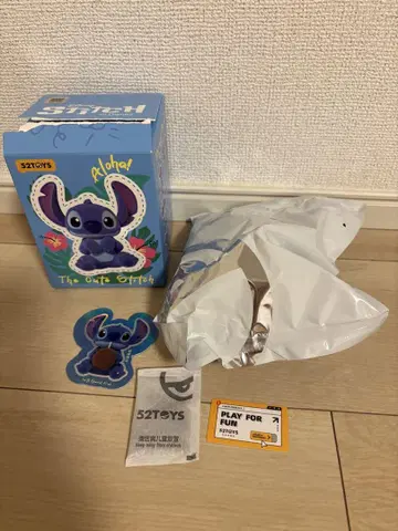 52TOYS 스티치 피규어