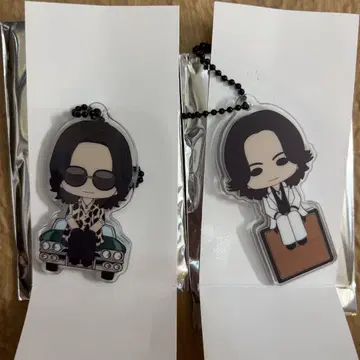 GLAY HMV 한정판 스와린코 아크릴 키링 TAKURO 2개 세트