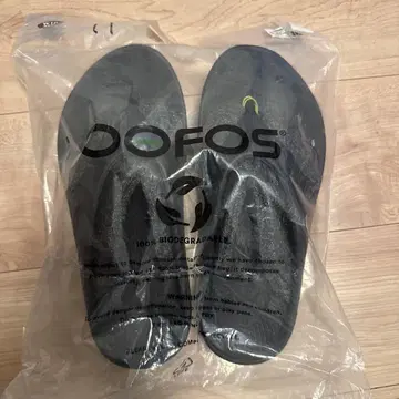 우포스 블랙 플립플랍