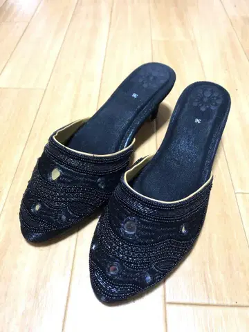 비즈 샌들 미사용