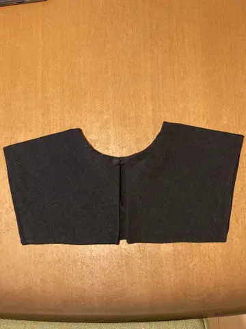 미사용 새상품 toh design 웍스 스퀘어 탈부착 카라 소 블랙