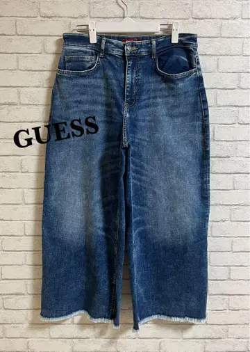 GUESS 7부 기장 와이드 데님 팬츠 밑단 컷오프