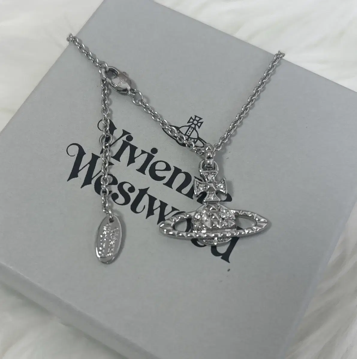 Vivienne Westwood Mayfair Bas Relief Necklace