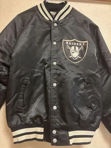 RAIDERS 새틴 바시티 자켓 블랙