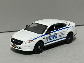 596 모델 1/64 NYPD 포드 토러스 미니카
