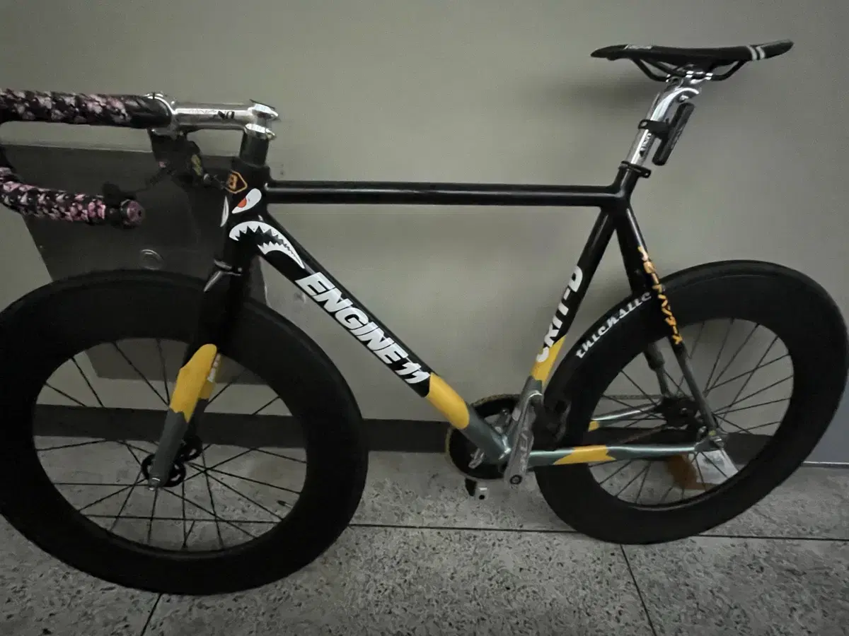 Engine11 Crit-D Bumblebee Frame