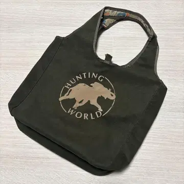 새상품급.HUNTINGWORLD.보르네오.차리티 토트백.리버서블