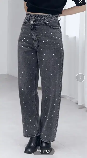 MURUA 랜덤 핫픽스 데님 비쥬 스터드 블랙 데님