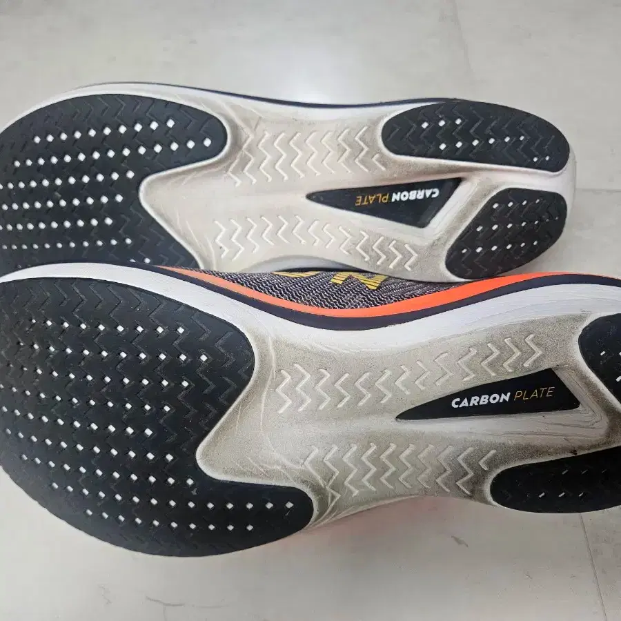 데카트론 KD900X LD2 카본화 285