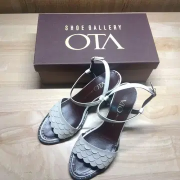 샌들 SHOE GALLERY OTA (슈 갤러리 오타) 23.5cm