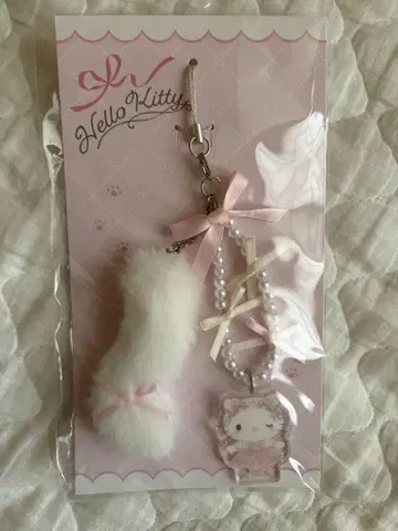 산리오 화이트 고양이 발레리나 스트랩