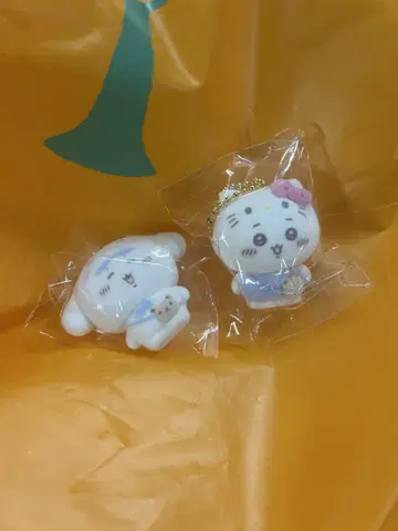 산리오 치이카와 시크릿 마스코트 참 치이카와 키티 하치와레