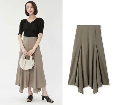 FRAY I.D 핀턱 헴 플레어 스커트 KKI 0