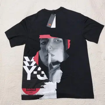 Y-3 GK5780 우치다 스즈메 콜라보 티셔츠