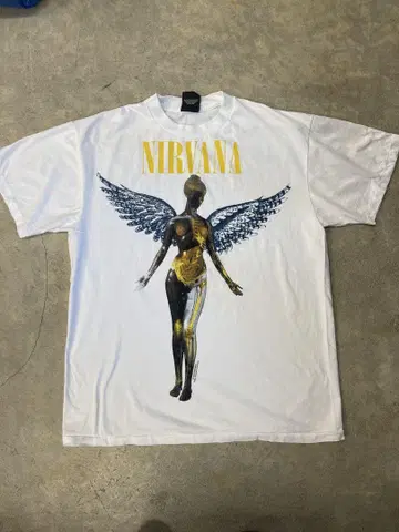 NIRVANA IN UTERO 티셔츠 L 사이즈