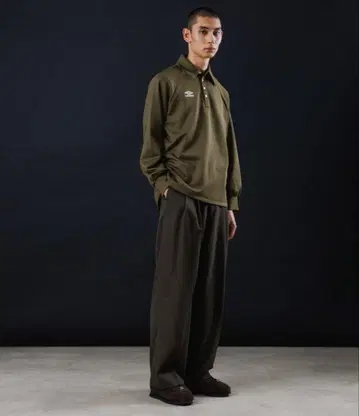 엄브로 올리브 긴팔 피케 셔츠