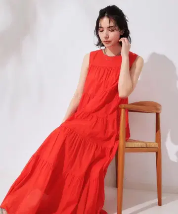 OPAQUE.CLIP 티어드 맥시 드레스 레드 M 사이즈 미사용 새상품
