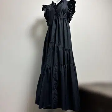 코코딜 프릴 원피스 블랙 사이즈 2