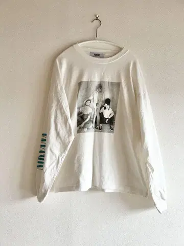 프릭스스토어 닐바나 롱T