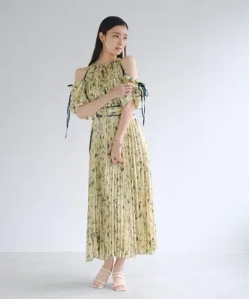 스나이델 2way 볼륨 슬리브 프린트 원피스