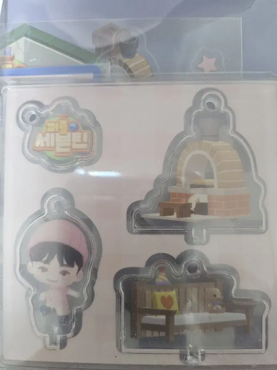 Puzzle Seventeen Diorama & Sticker Set (Including Fees)