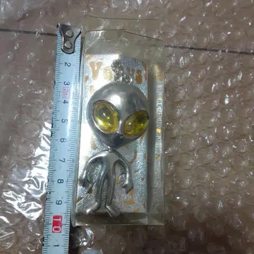 레트로 우주인 메탈 키링