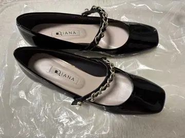 다이애나 체인 벨트 펌프스 23.5cm