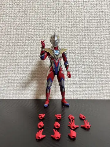 S.H.Figuarts 울트라맨 Z 감마 퓨처