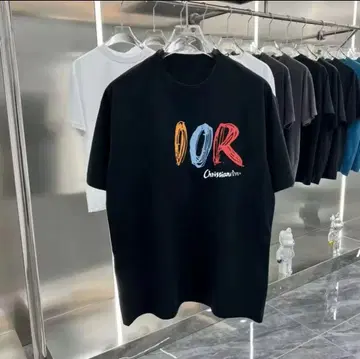 티셔츠 스트릿