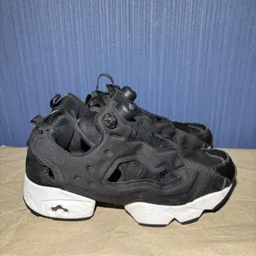 리복 Instapump Fury 블랙 24.5cm