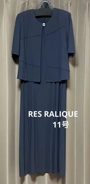 RES RALIQUE 레 라릭 네이비 드레스